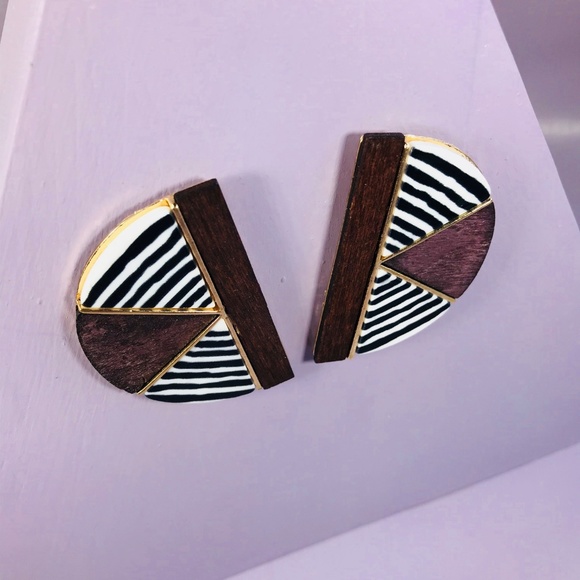 Mixed-Media Half Moon Tribal Stud - Picture 2 of 8